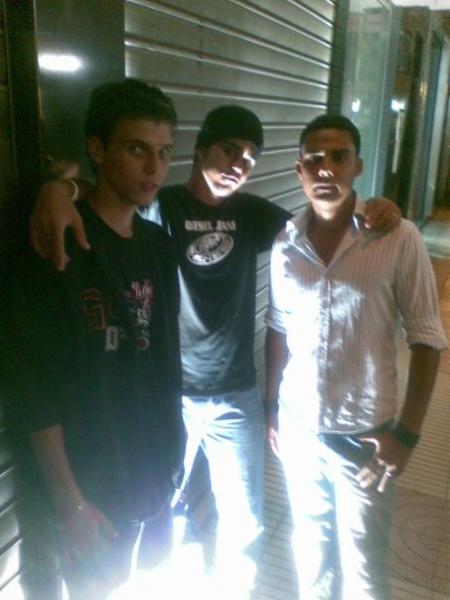 twO-b & h-bOy & m� nOmD